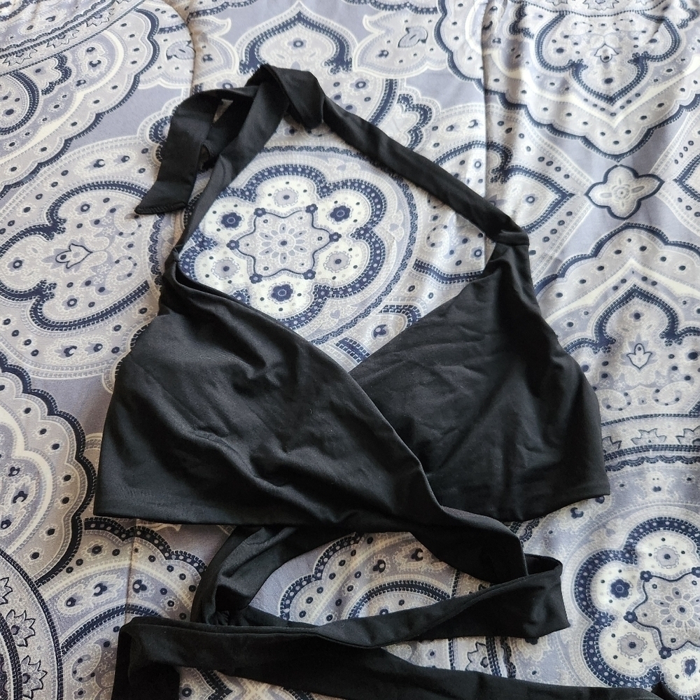 Athleta wrap bikini top size 34B/C - Picture 4 of 7